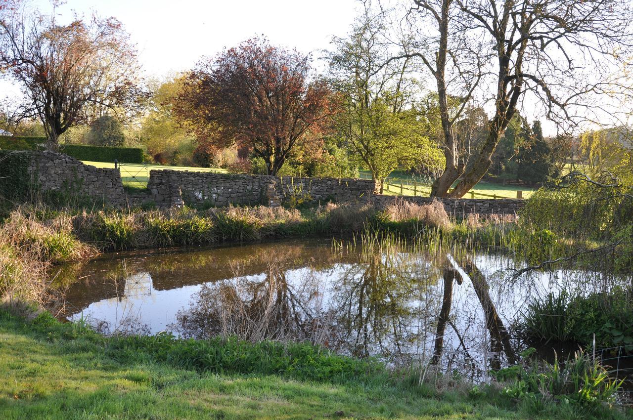 Bulleigh Barton Manor Bed & Breakfast Ipplepen Bagian luar foto